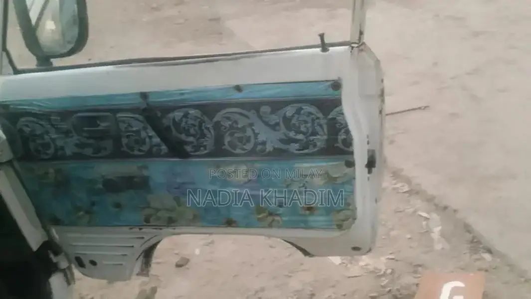 Everydaba 2004 Classic Model Sedan