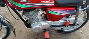 Honda CG125 Motorcycle 2014 Model Commuter Bike