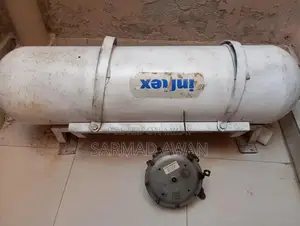 Imported Italian CNG Cylinder for Hyundai Santro - High-Quality Condit