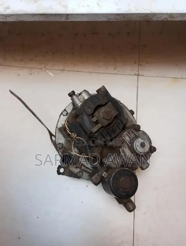 Imported Italian CNG Cylinder for Hyundai Santro - High-Quality Condit