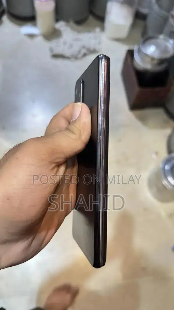 Samsung Galaxy A72 Smartphone - Mid-Range Mobile Device