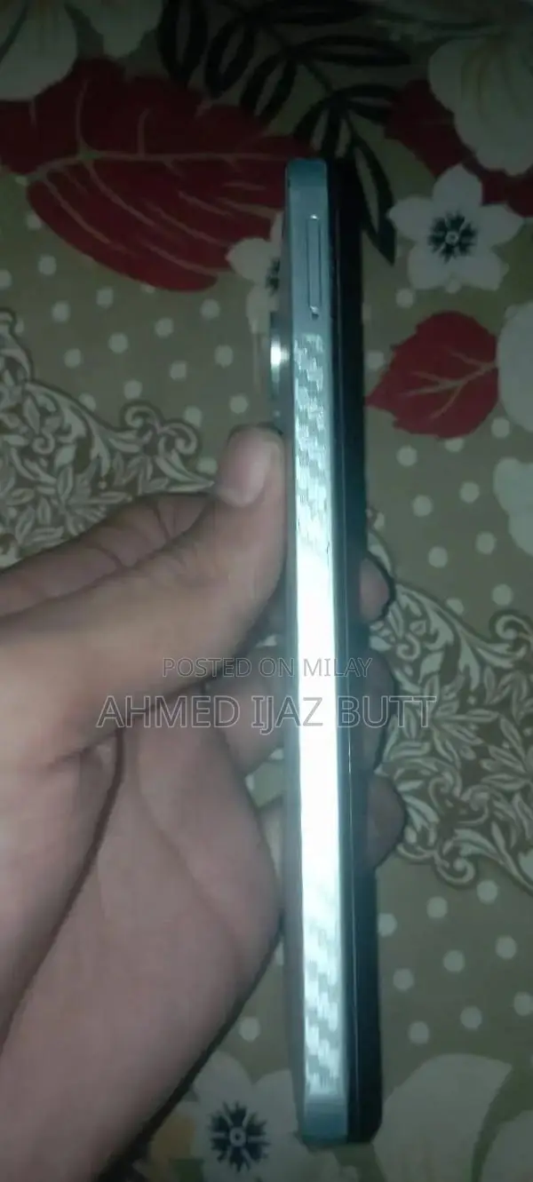 Redmi 13C Smartphone - Excellent Condition with Original Accessories