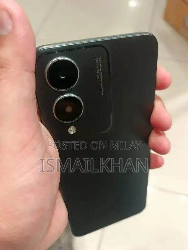 Vivo Mid-Range Smartphone - Excellent Condition