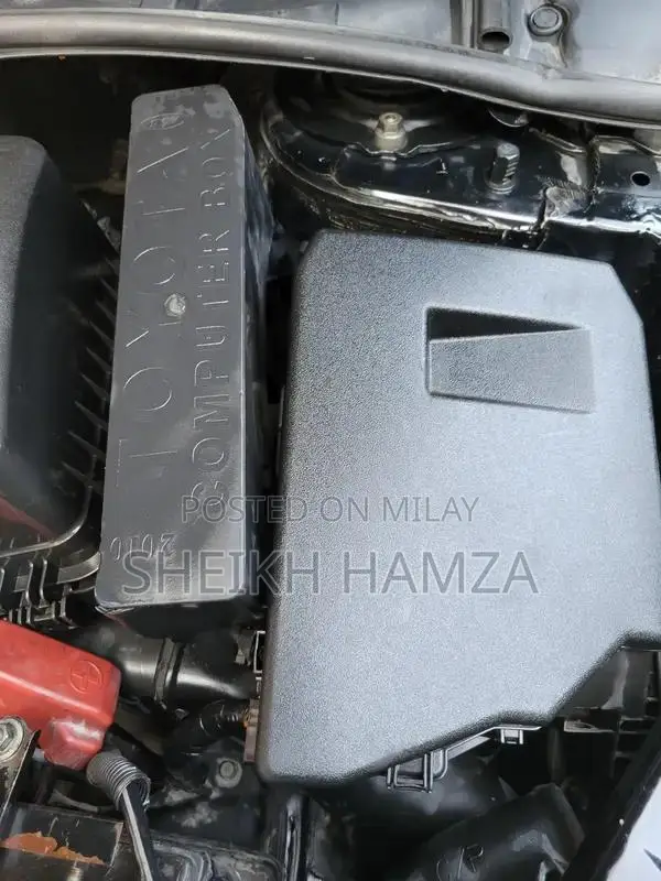 Toyota Corolla SR Sedan - Well-Maintained Reliable Car