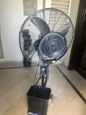 Portable Mist Fan with Cooling and Humidification Features