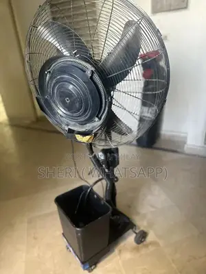 Portable Mist Fan with Cooling and Humidification Features