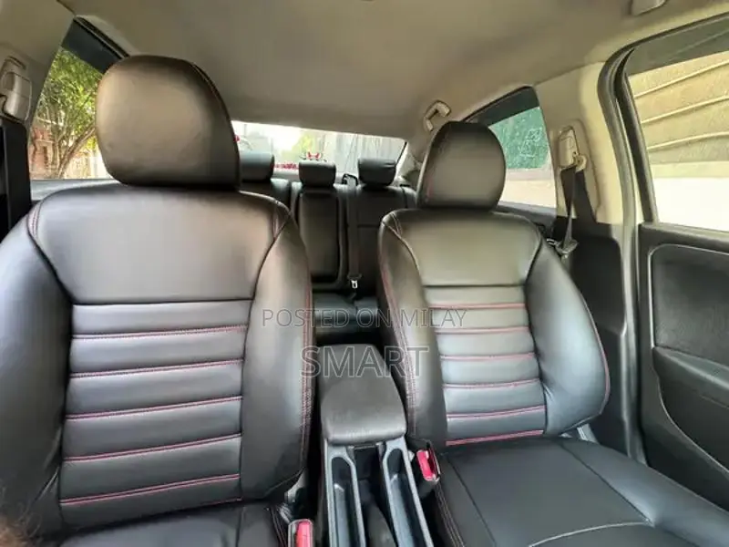 Honda Grace Hybrid EX TOP Variant Luxury Sedan