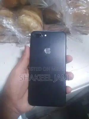 Apple iPhone 7 Plus 32GB Bypass Edition with Camera