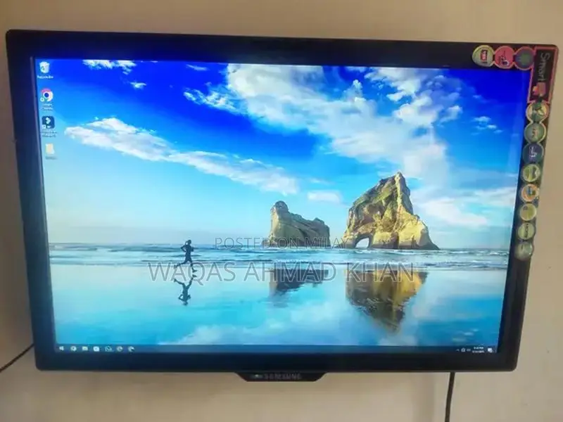 Samsung 20-Inch Slim LED TV with Multiple Connectivity Options