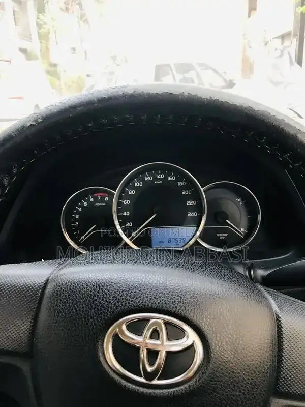 Toyota Corolla GLI Automatic Sedan - Low Mileage Luxury Edition