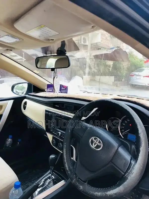 Toyota Corolla GLI Automatic Sedan - Low Mileage Luxury Edition