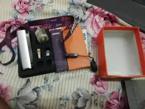 Palace Vape Kit with 400ml Cartridge and 1400mAh Battery