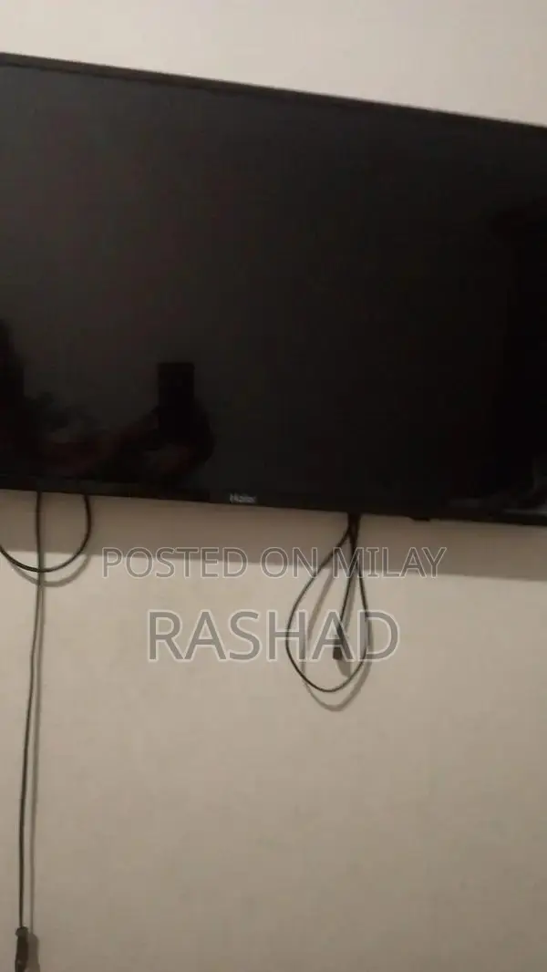 Haier 32-Inch LCD Television