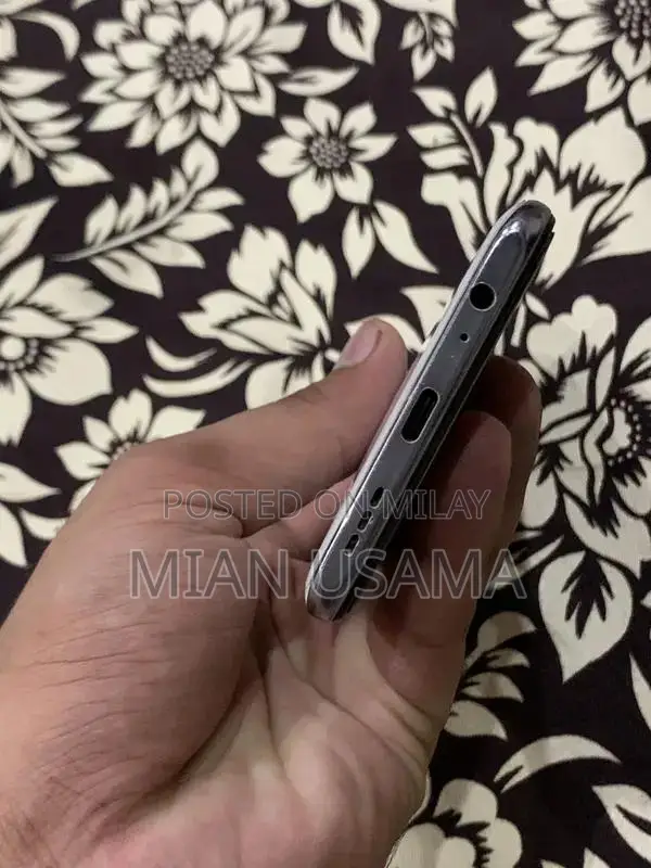 Redmi Note 10 Smartphone - Excellent Condition Full Package