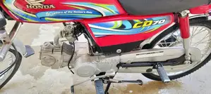 Honda CD70c Motorcycle 2023/2024 Model Compact Commuter Bike