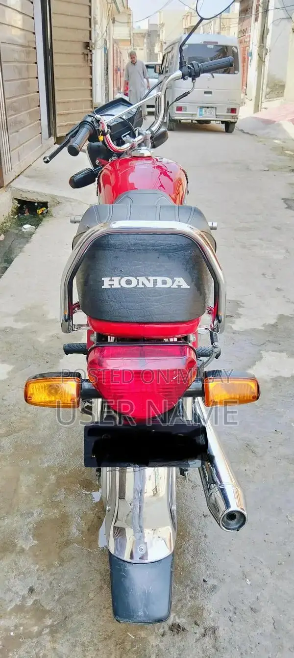 Honda CD70c Motorcycle 2023/2024 Model Compact Commuter Bike