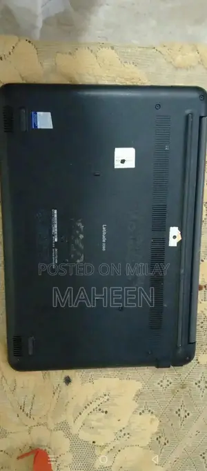 DELL Core i3 6th Generation Business Laptop