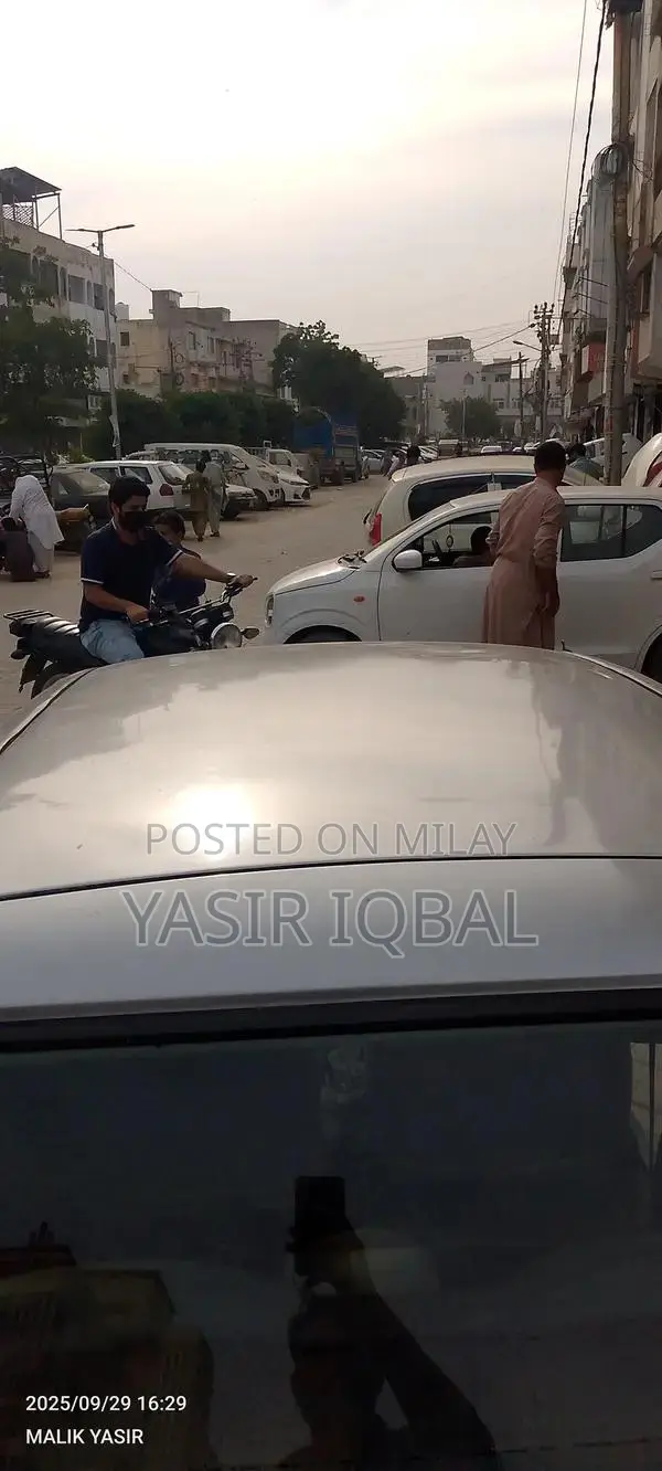 Daihatsu Cuore 2011 - Compact City Hatchback