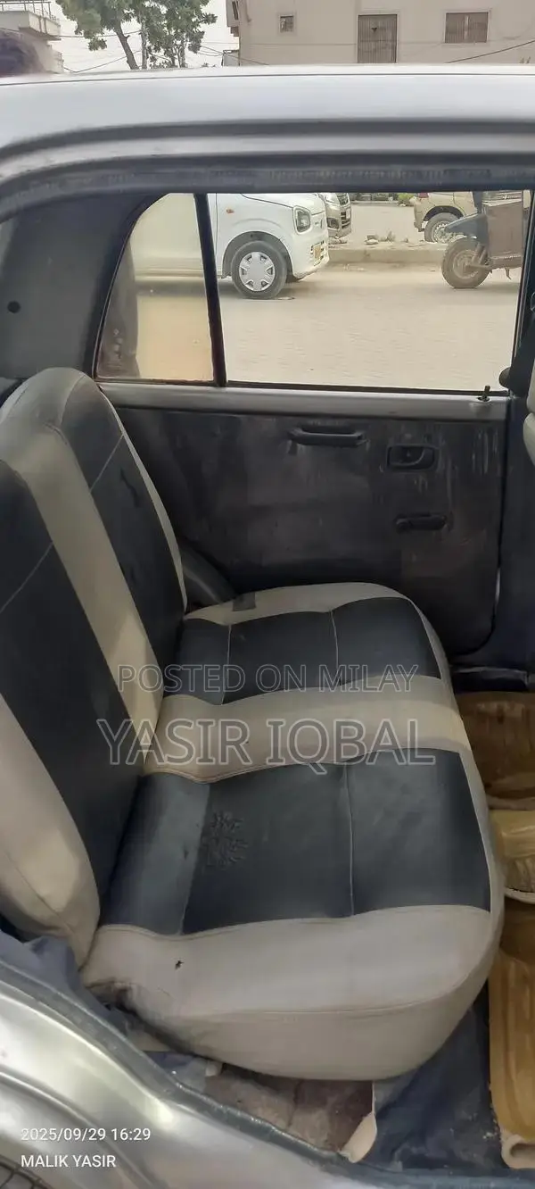 Daihatsu Cuore 2011 - Compact City Hatchback