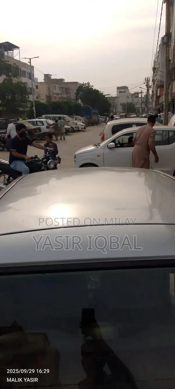 Daihatsu Cuore 2011 - Compact City Hatchback