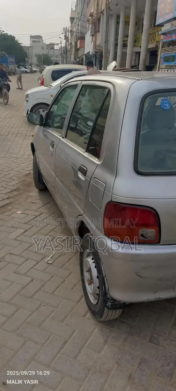 Daihatsu Cuore 2011 - Compact City Hatchback