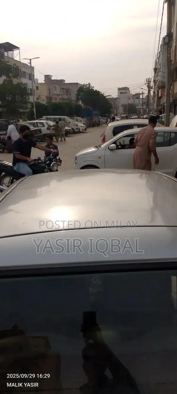 Daihatsu Cuore 2011 - Compact City Hatchback