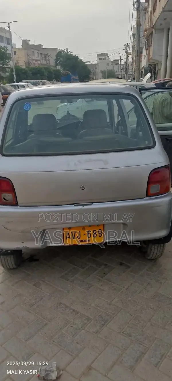 Daihatsu Cuore 2011 - Compact City Hatchback