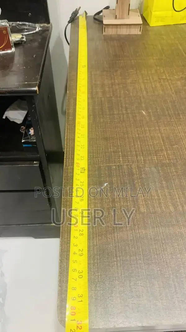 Wooden Workstation Desk 3x5 with Sturdy Lock and Quality Build