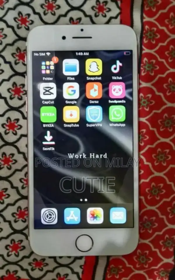 Smartphone with Enhanced Performance and Compact Design