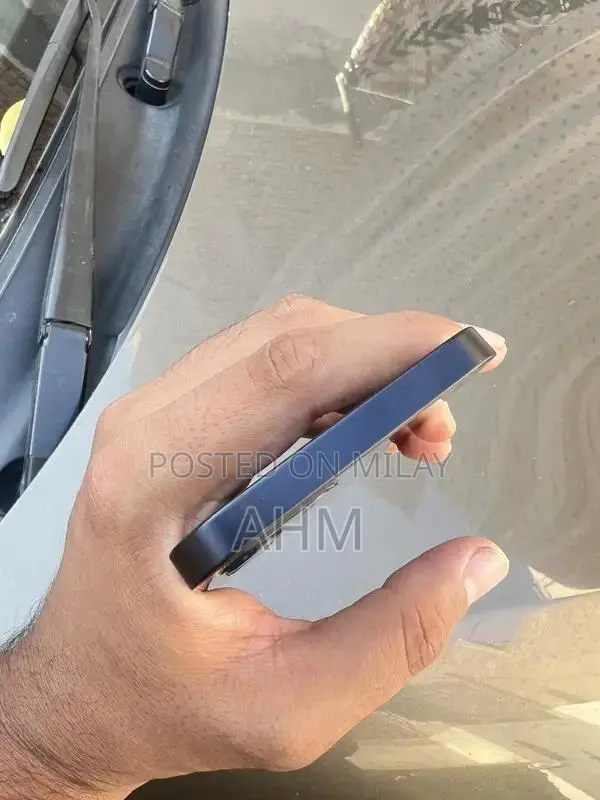 Apple iPhone 12 64GB Excellent Condition Smartphone