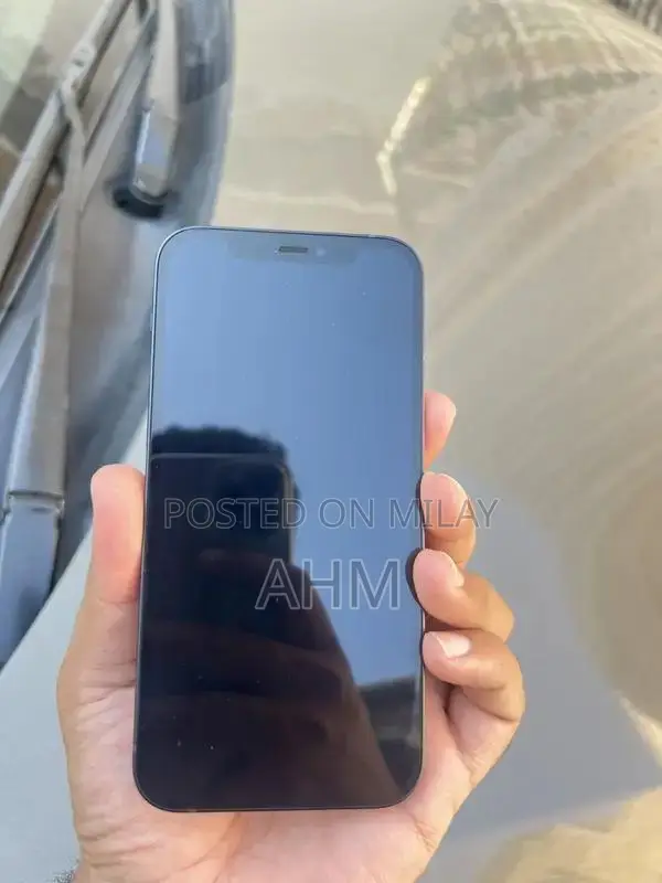 Apple iPhone 12 64GB Excellent Condition Smartphone