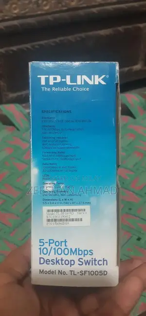 Photo - TP-Link 5-Port Desktop Network Switch - Fast Ethernet Connectivity