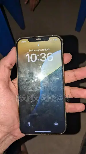 Gold Smartphone 128GB Premium Condition Unlocked