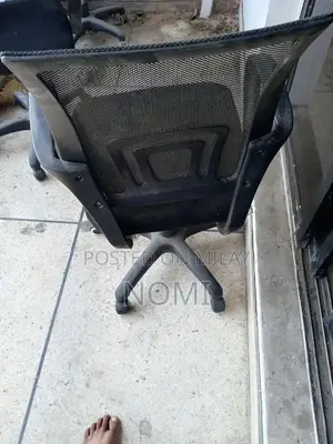 Revolving Office Chairs - Set of 8 Clean and Net Chairs