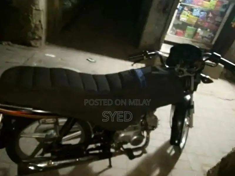 Super Power Deluxe 70 High-Performance Motorcycle 2024