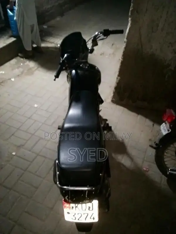 Super Power Deluxe 70 High-Performance Motorcycle 2024