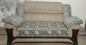 Photo - Luxury 3-2-1 Seater Sofa Set in Excellent Condition