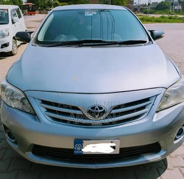 Toyota Corolla GLi Sedan Reliable Compact Car