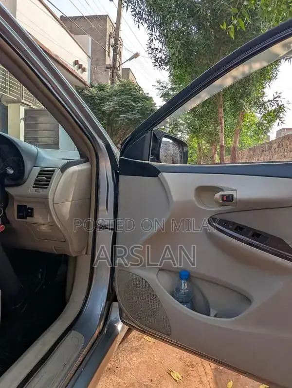 Toyota Corolla GLi Sedan Reliable Compact Car