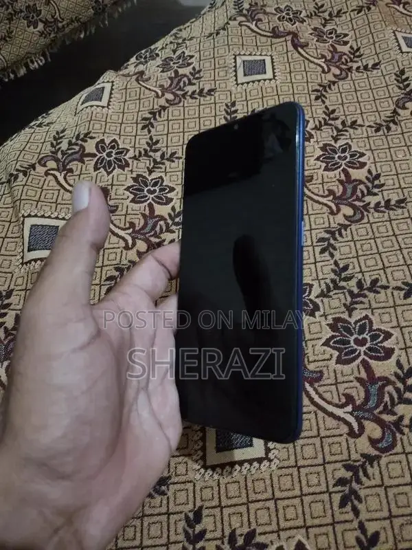 Oppo F11 Smartphone with Excellent Battery and Selfie Camera