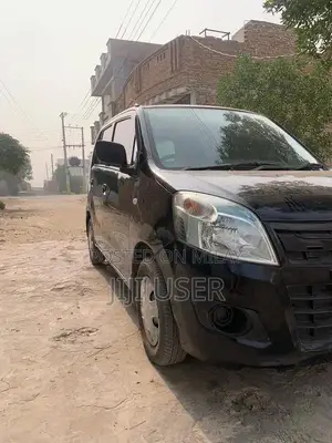 Suzuki WagnoR VXR Compact Hatchback - Well Maintained Family Vehicle