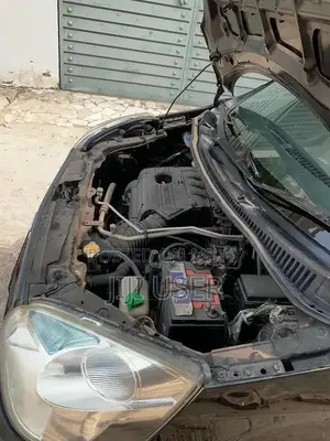 Suzuki WagnoR VXR Compact Hatchback - Well Maintained Family Vehicle