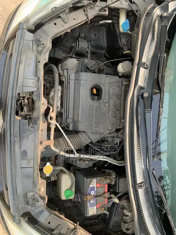 Suzuki WagnoR VXR Compact Hatchback - Well Maintained Family Vehicle