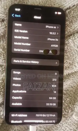 Apple iPhone Xs Gold 64GB Smartphone - Fully Functional