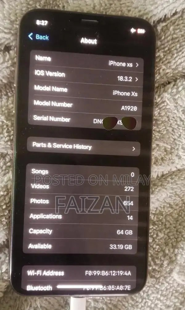 Apple iPhone Xs Gold 64GB Smartphone - Fully Functional