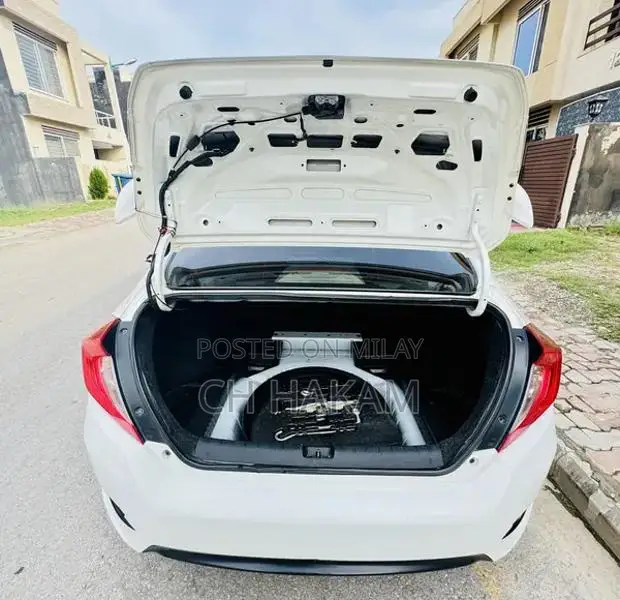 Honda Civic VTi Oriele Prosmatec Sedan 2018