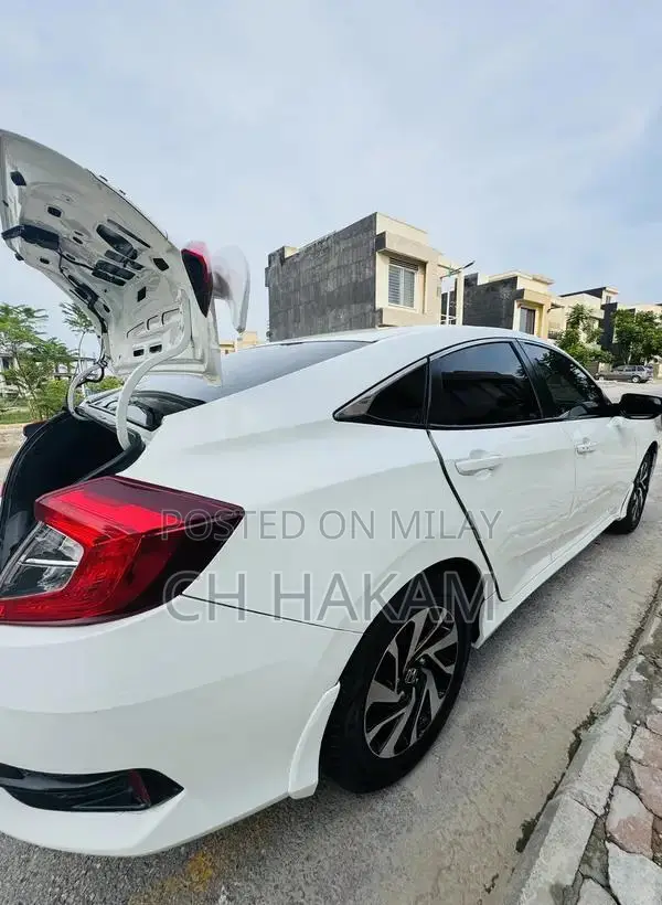 Honda Civic VTi Oriele Prosmatec Sedan 2018