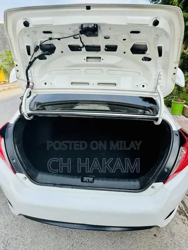 Honda Civic VTi Oriele Prosmatec Sedan 2018