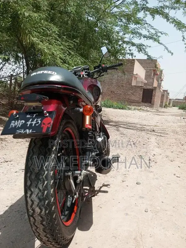 Hi Speed Infinity 150 CC Cafe Racer Motorcycle