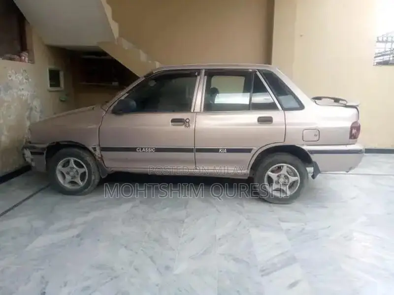 2003 Kia Classic Sedan - Well-Maintained Reliable Vehicle